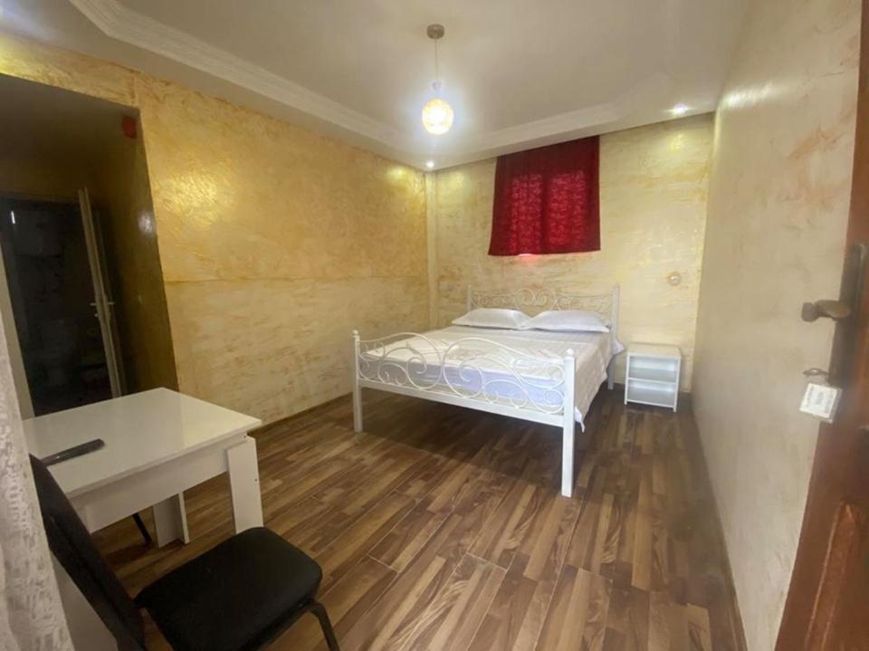 Elite Palace Plus Hotel 바투미 외부 사진